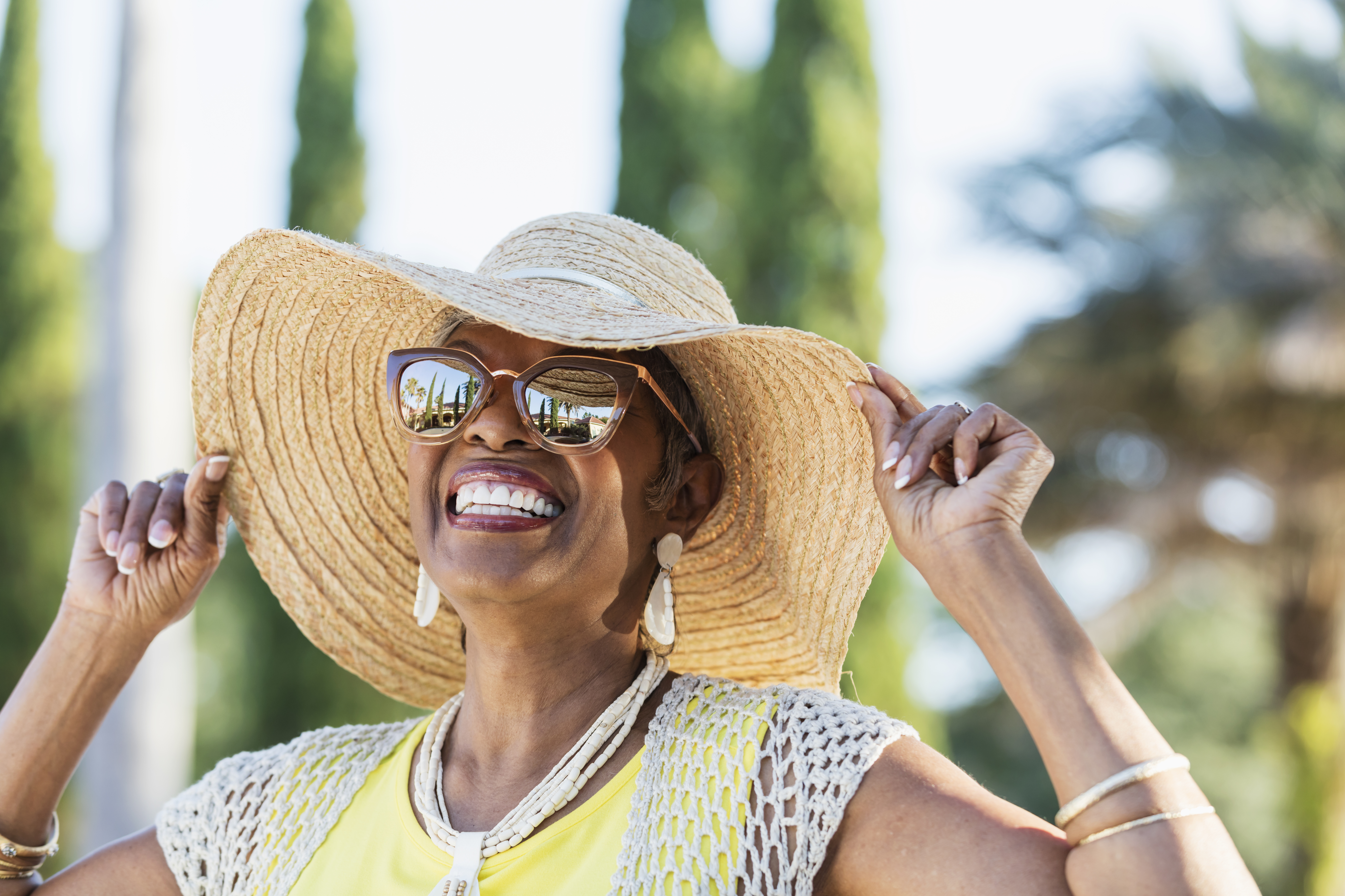 Senior African-American woman wearing sunglasses